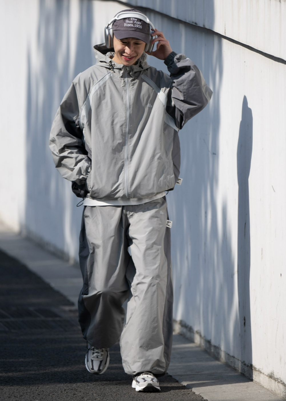 BELLKENIDE Set-up Casual Track Trousers