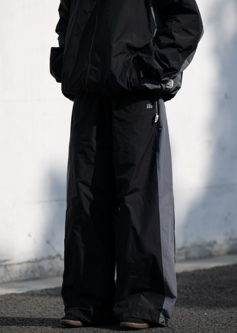 BELLKENIDE Set-up Casual Track Trousers
