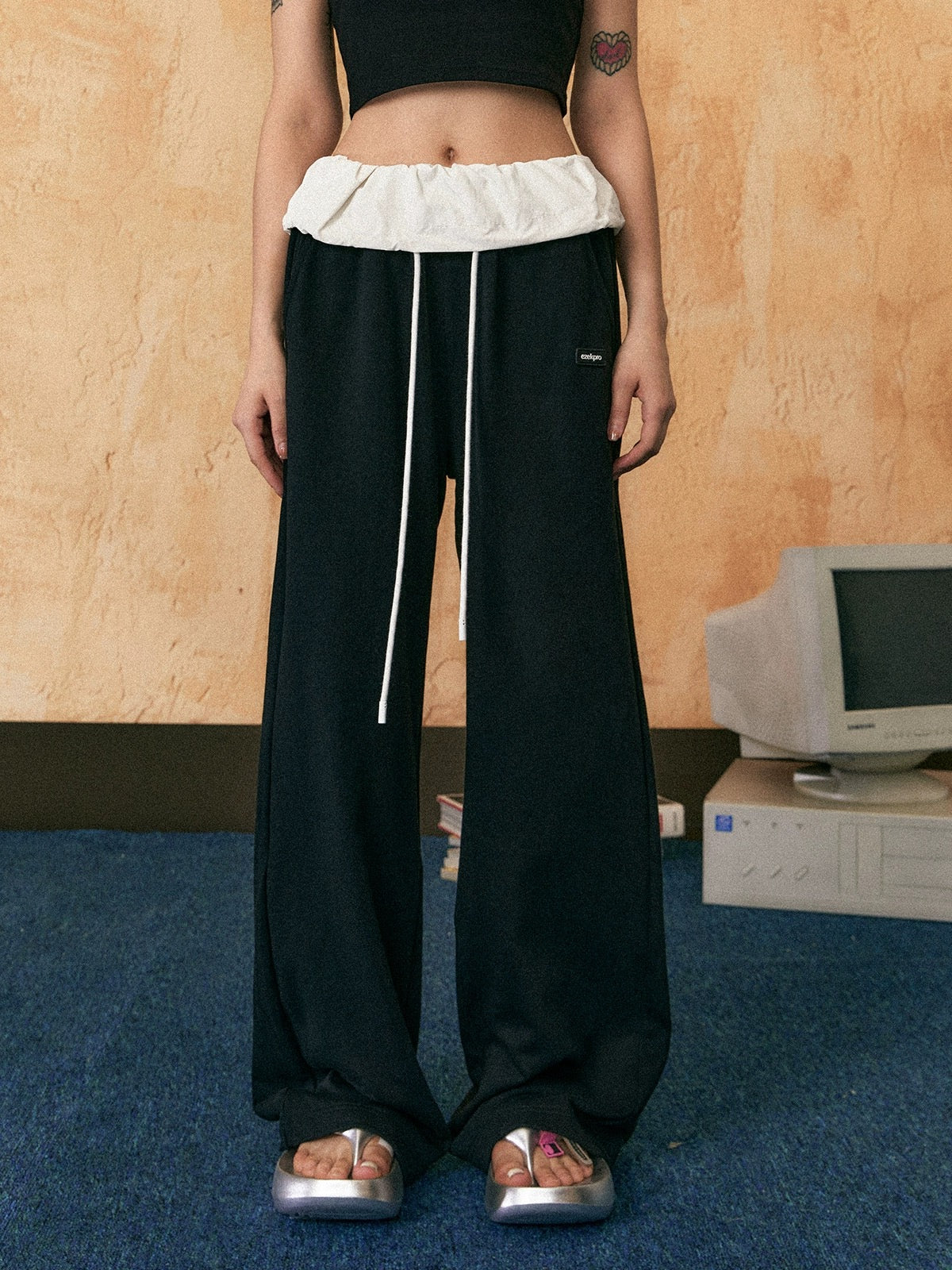 EZEK&STUDIO Loose suspender casual pants