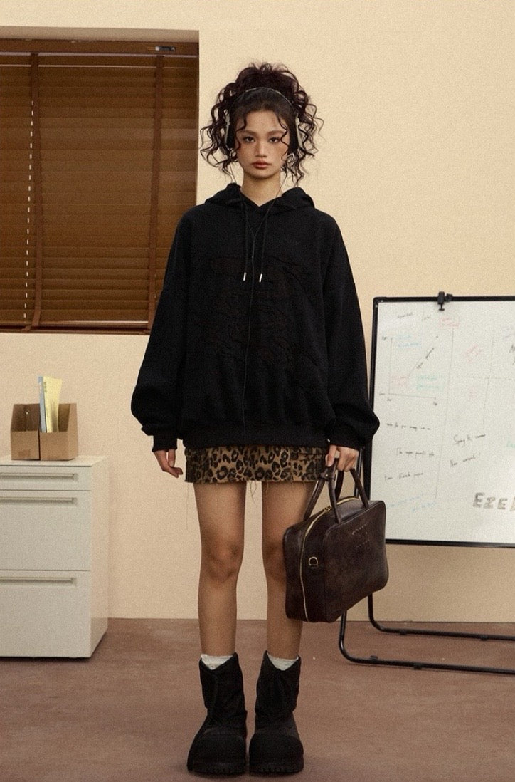 EZEK&STUDIO Dragon Oversize Sweetshirt