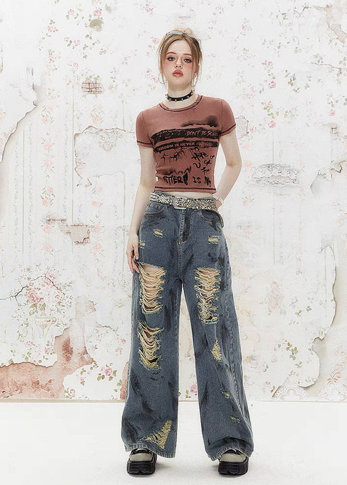 I'M ONE Retro wash hole splash ink print jeans