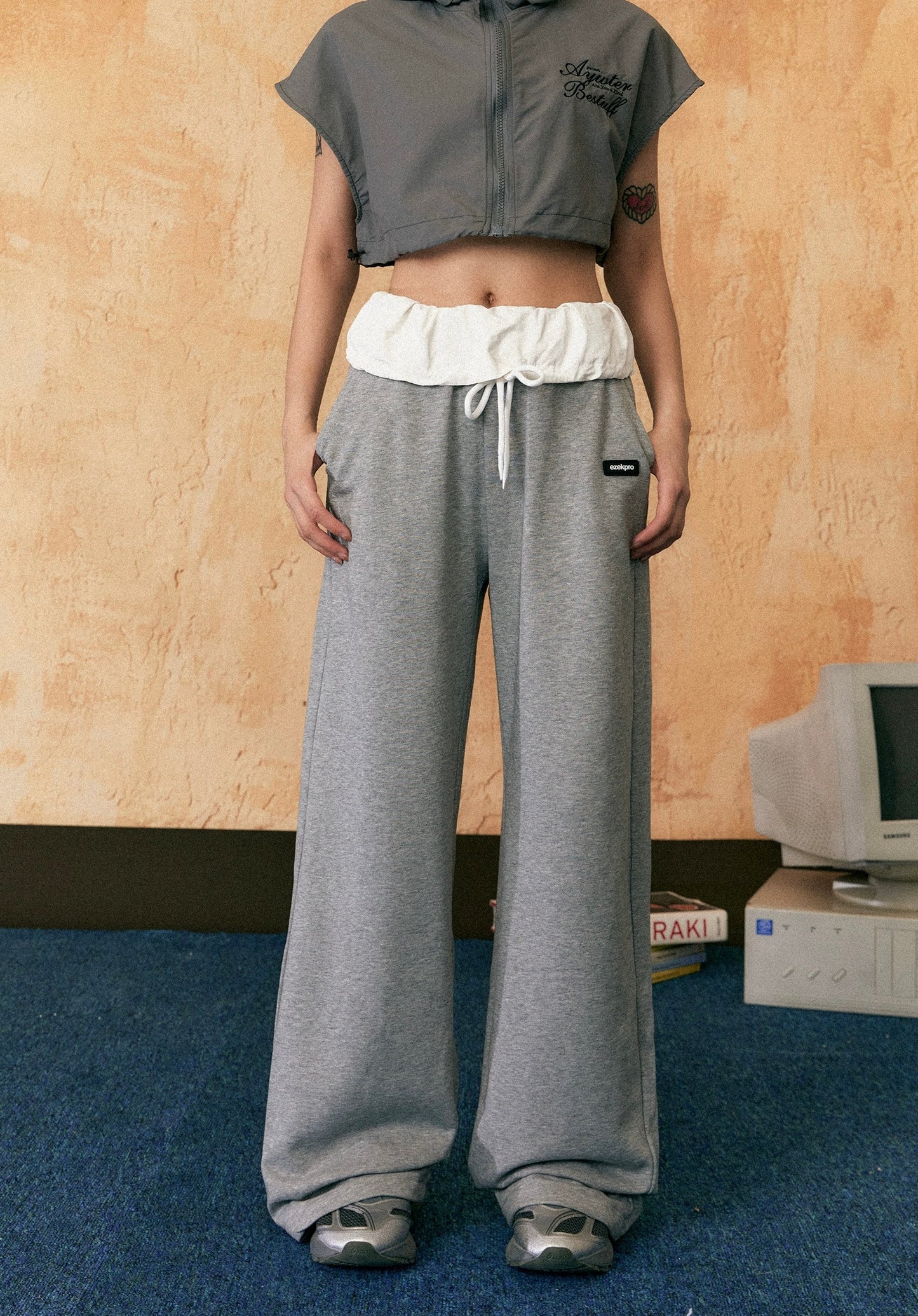 EZEK&STUDIO Loose suspender casual pants