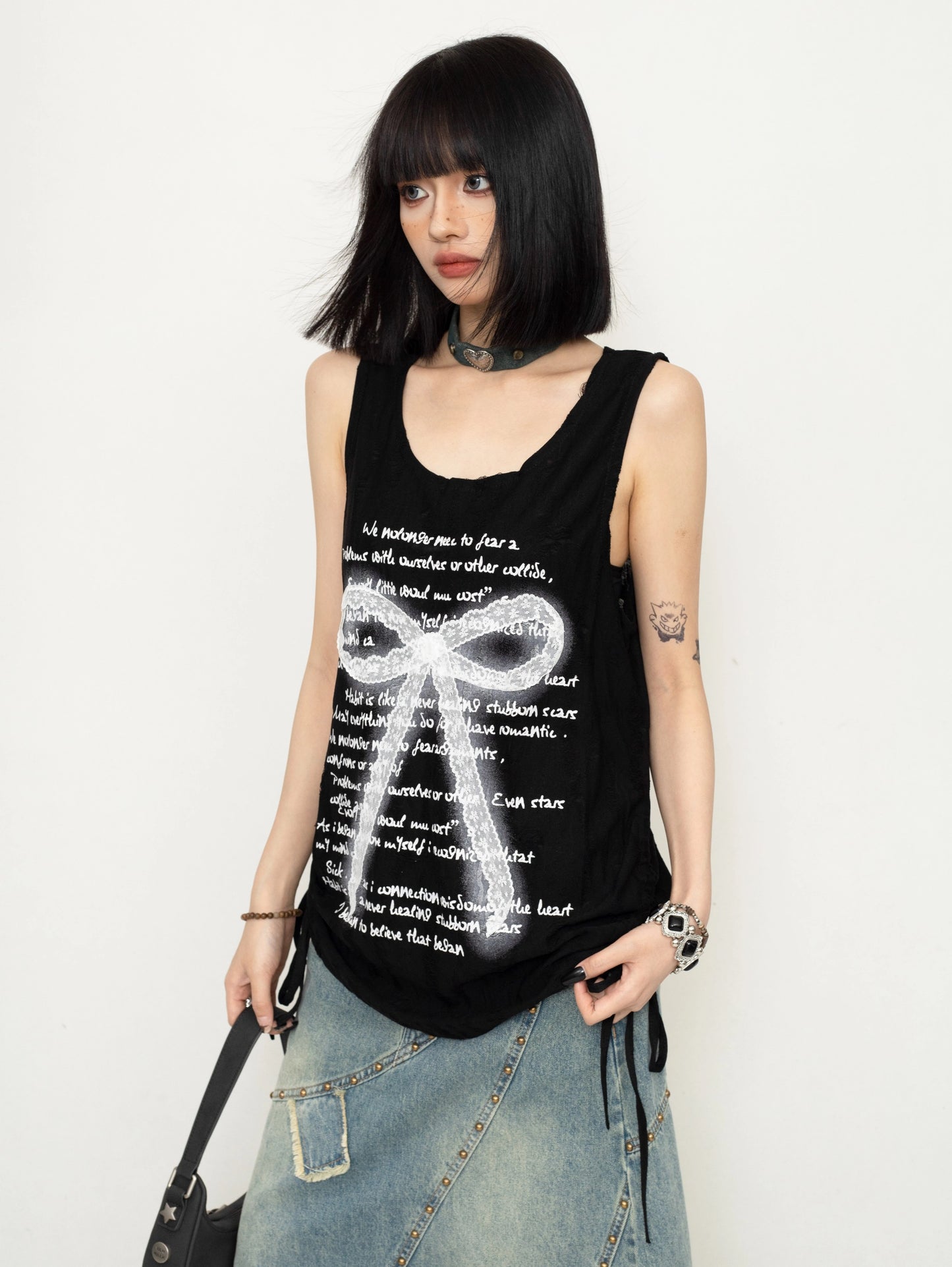 ZEROSTORE Wasteland Style Bow Lace Sleeveless Hole Vest