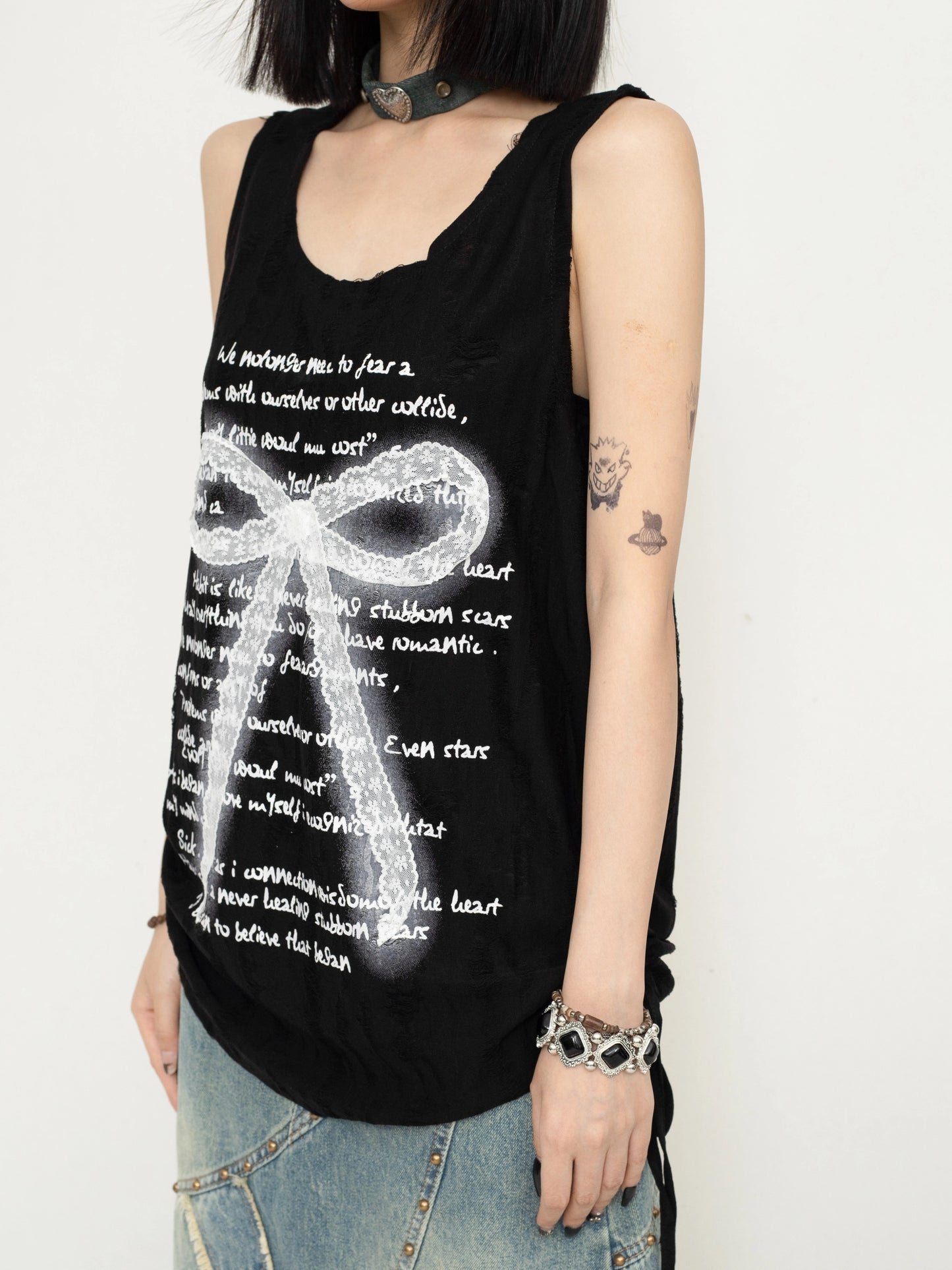 ZEROSTORE Wasteland Style Bow Lace Sleeveless Hole Vest