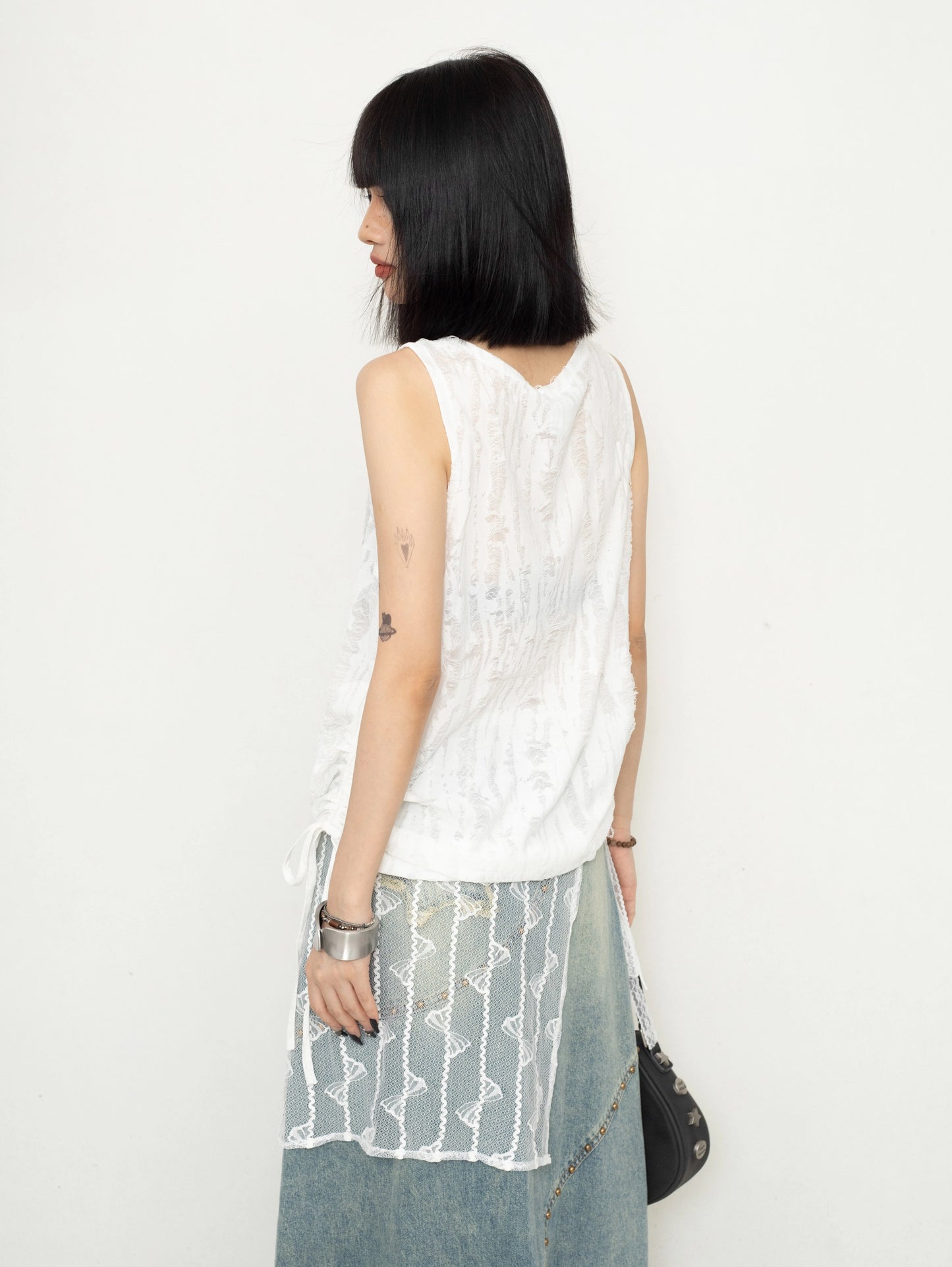ZEROSTORE Wasteland Style Bow Lace Sleeveless Hole Vest