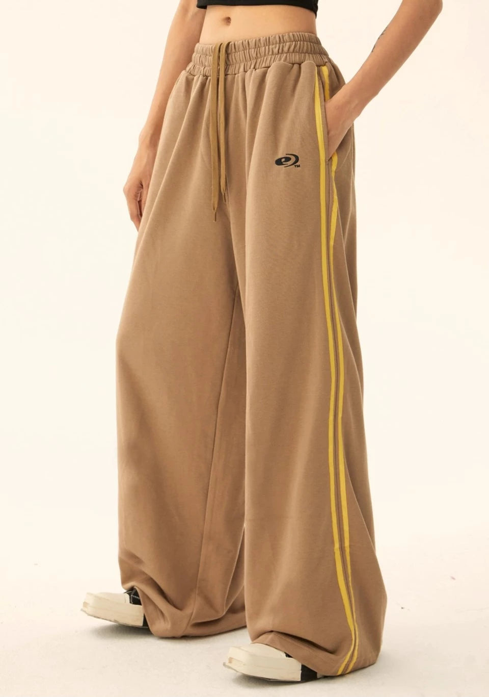 EZEK&STUDIO Sidline Casual Sweat Pants