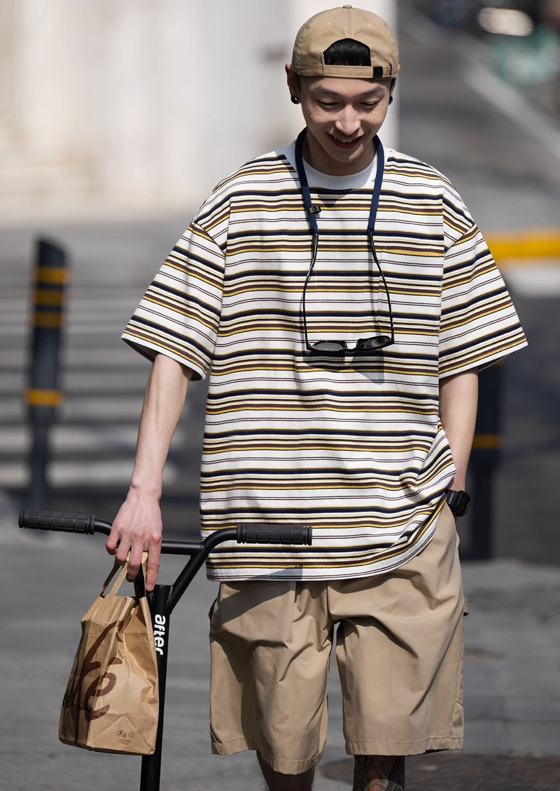 BELLKENIDE Multi Stripes Round Neck T-shirt