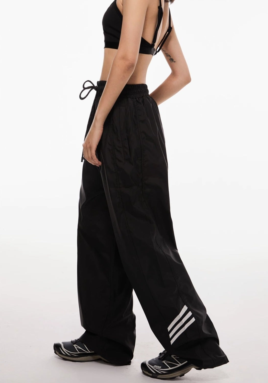EZEK&STUDIO Three Lines Loose Sports Pants