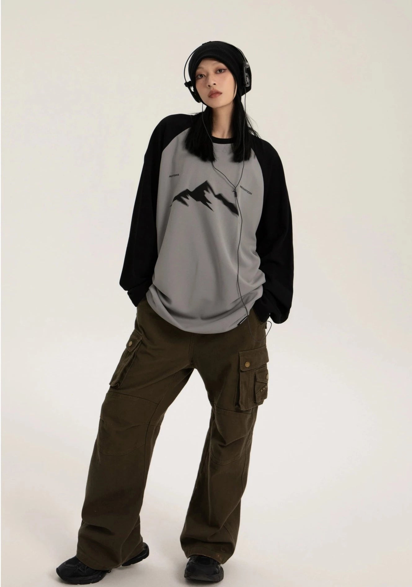 EZEK&STUDIO Raglan Long Sleeve T-shirt
