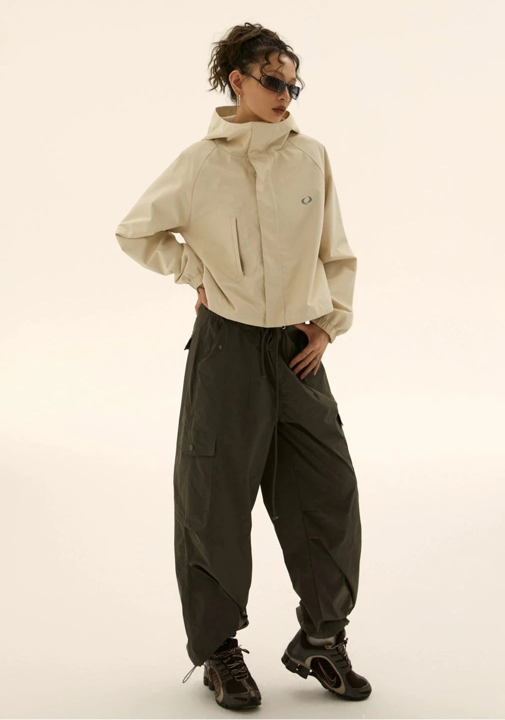 EZEK&STUDIO Hooded Water-Proof Jacket
