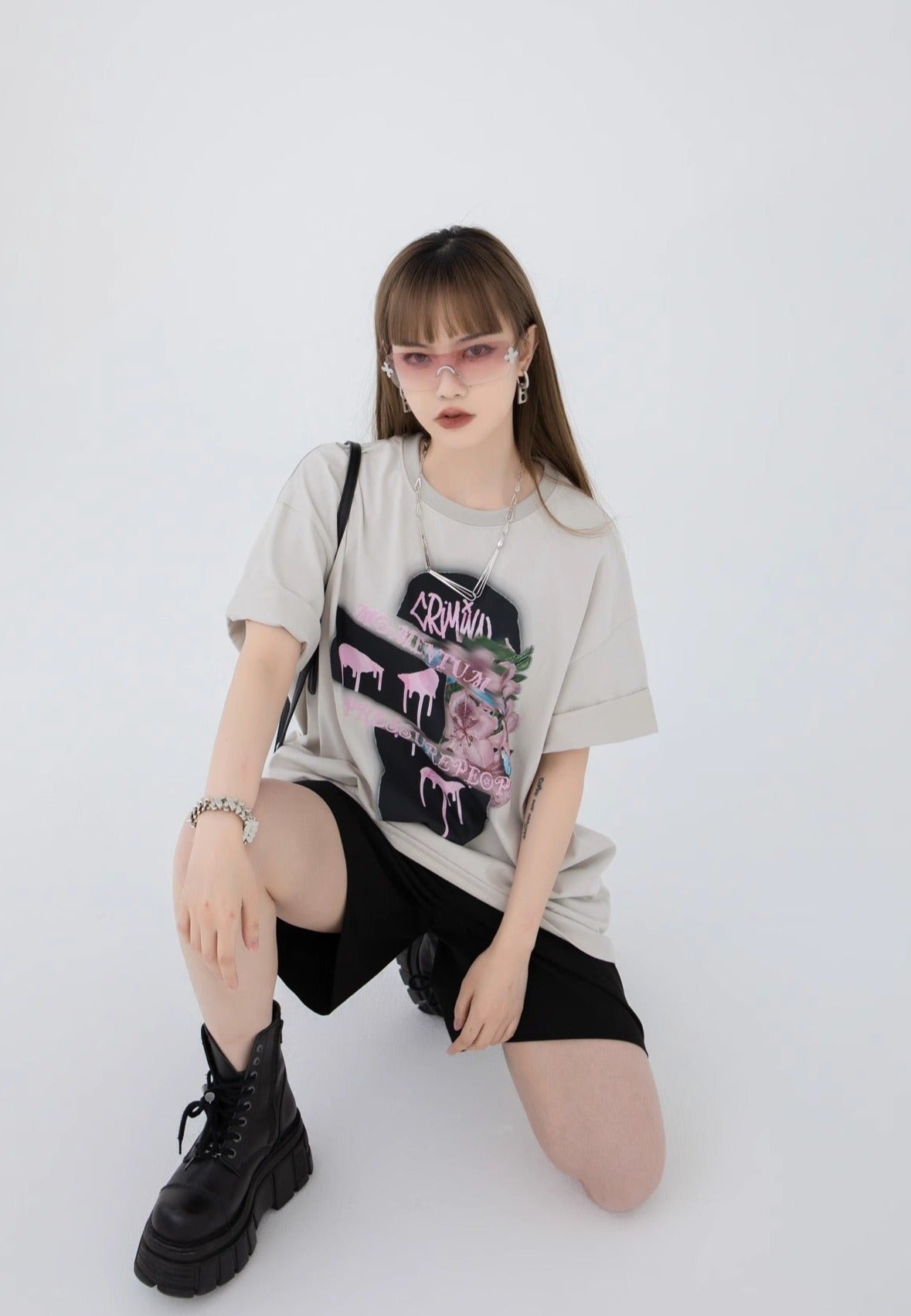 EZEK&STUDIO Loose Design T-shirt