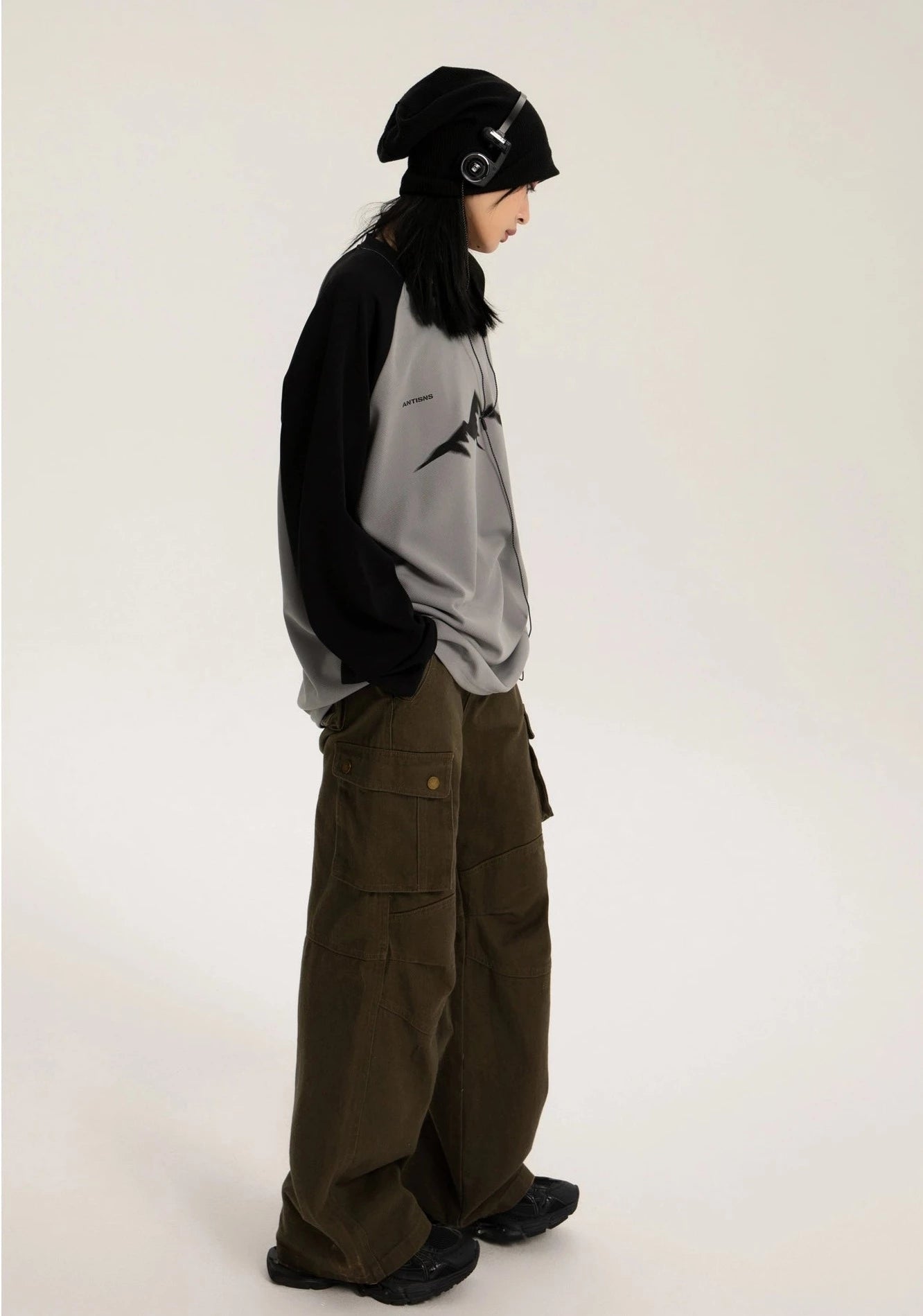 EZEK&STUDIO Raglan Long Sleeve T-shirt