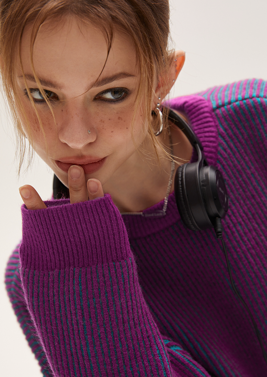 I’M ONE Reversible Color Sweater