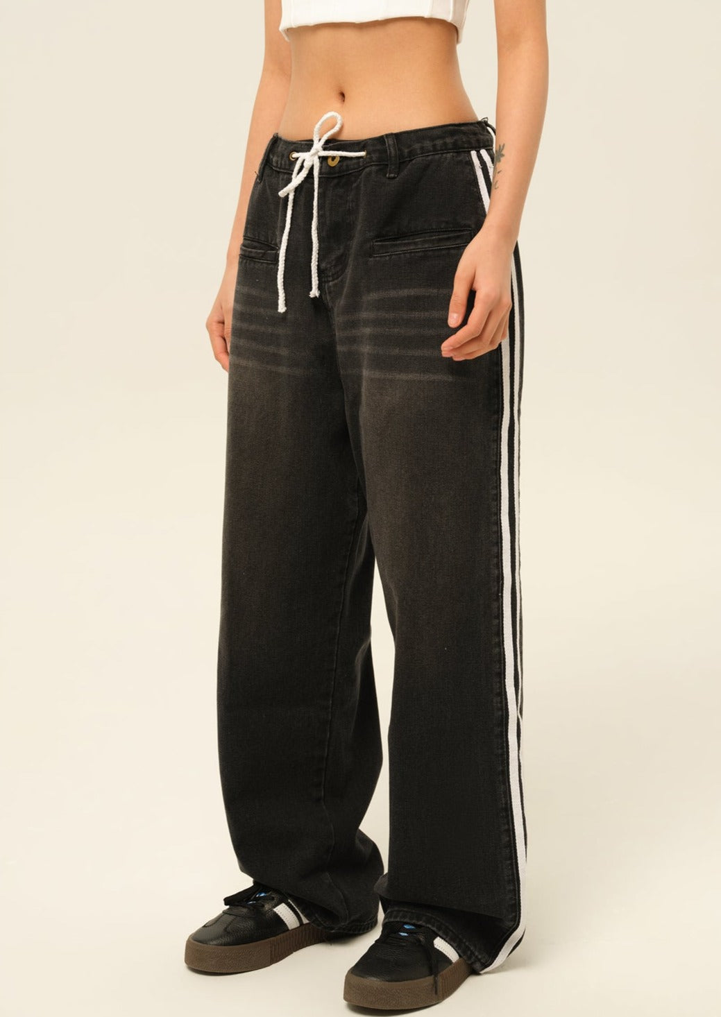 EZEK&STUDIO Sideline Denim Pants