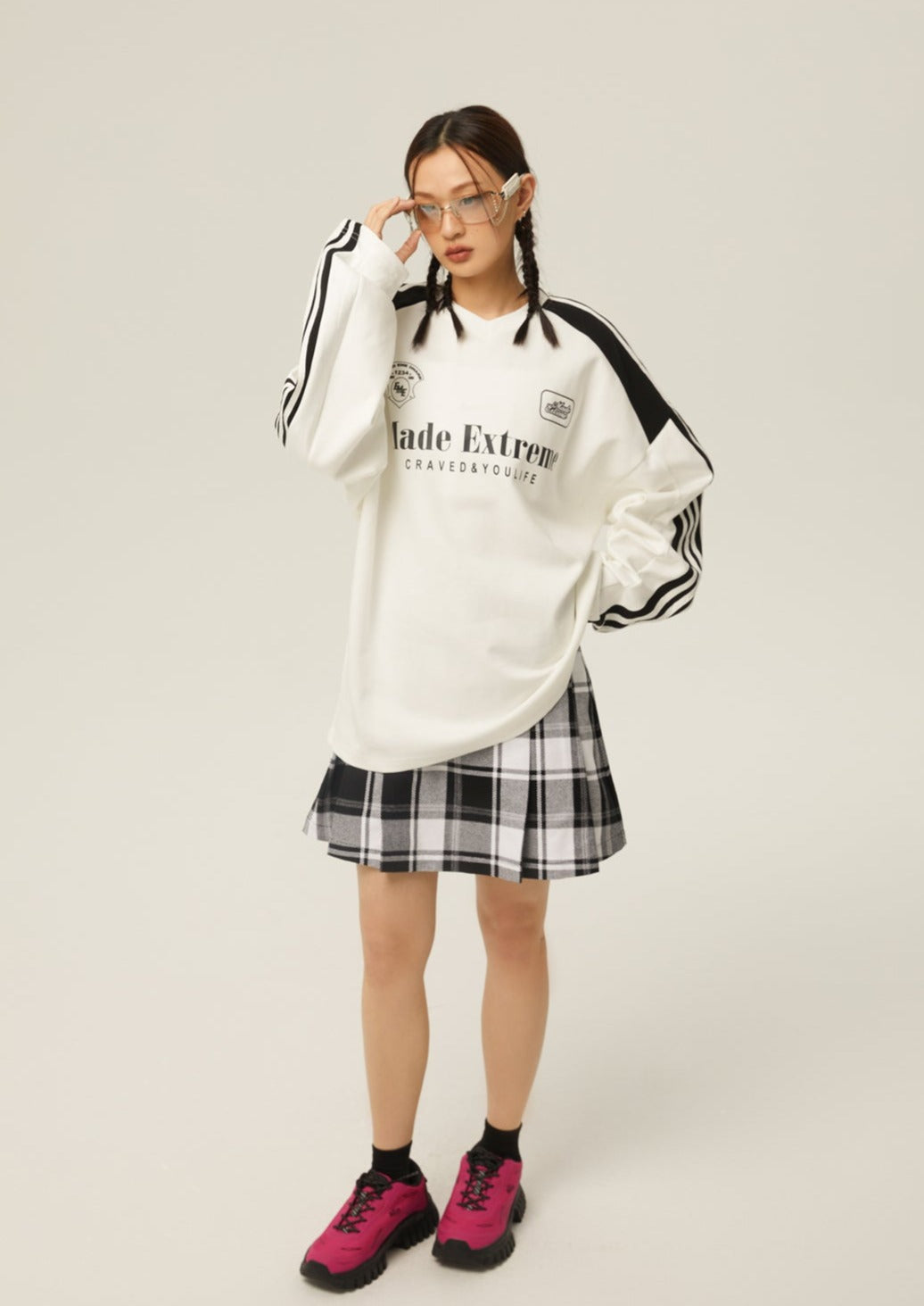 EZEK&STUDIO Uniform Sweatshirt