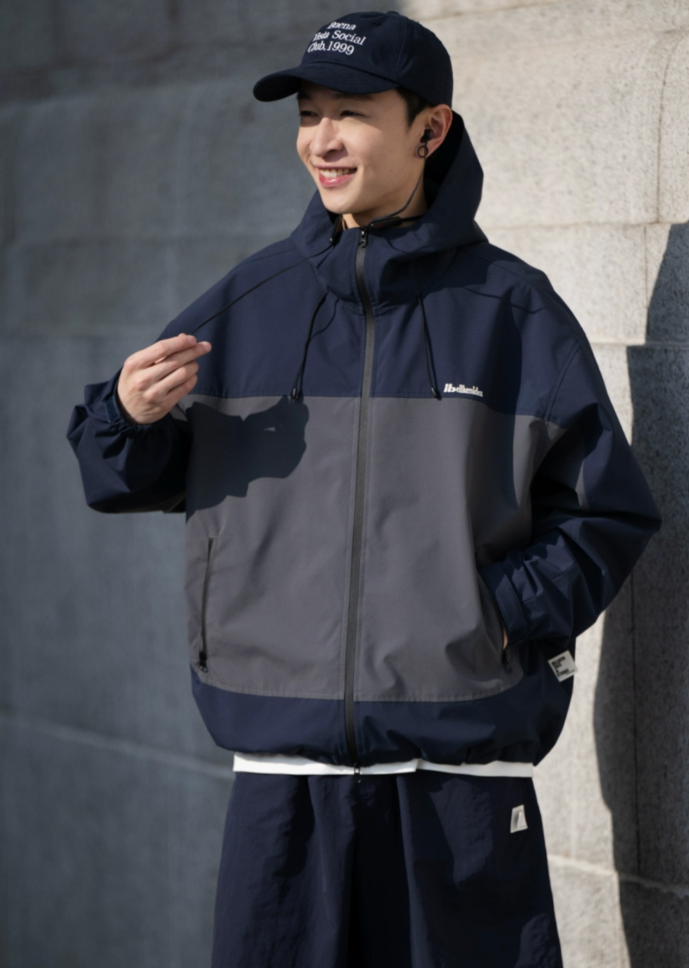BELLKENIDE Outdoor Hiking Laminated Jacket