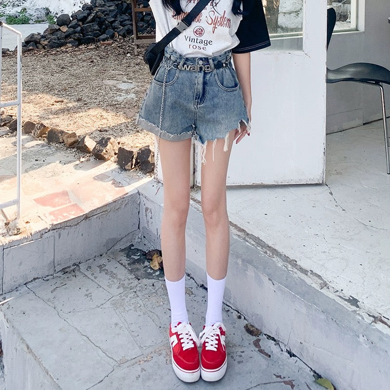 Konggeins High waist denim shorts
