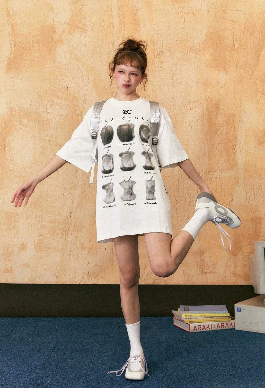 EZEK&STUDIO Apple print loose short sleeve T-shirt