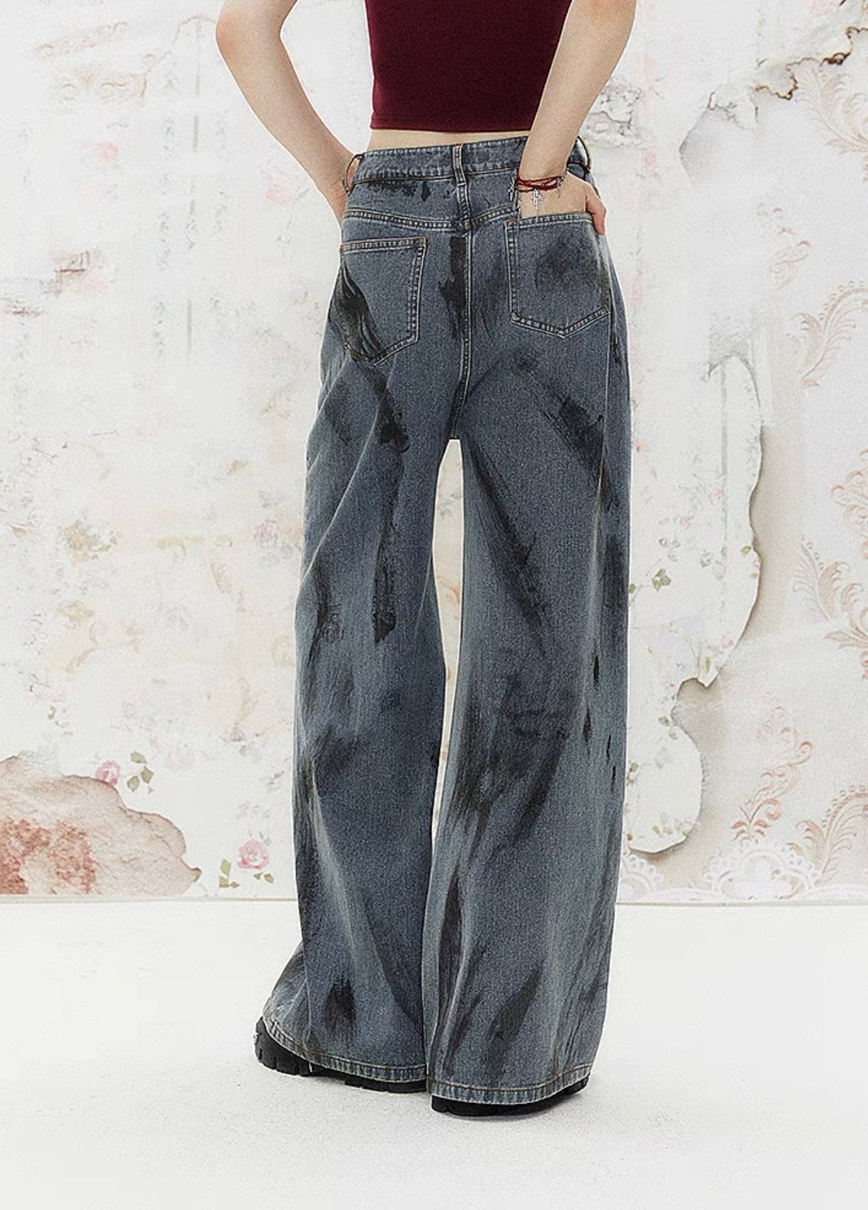 I'M ONE Retro wash hole splash ink print jeans