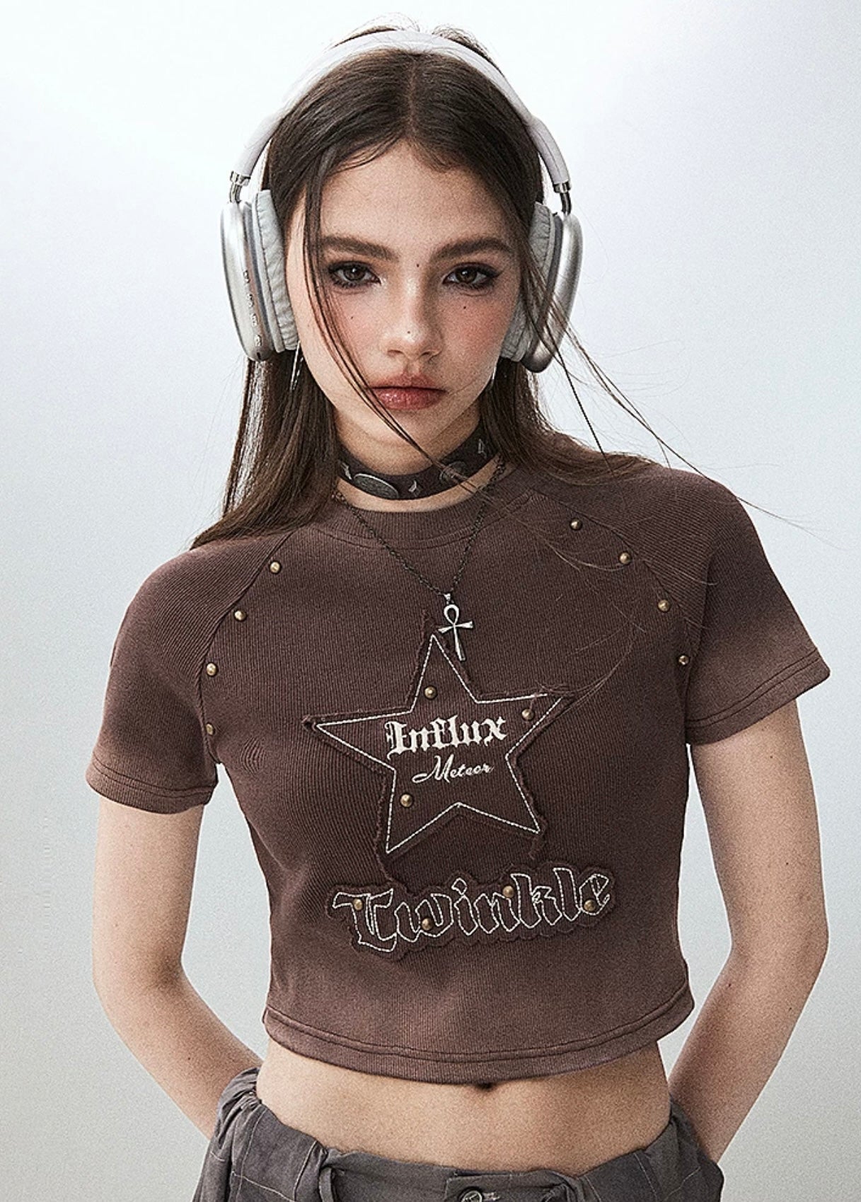 I'M ONE American Retro Rivet Pentagram Short Sleeve T-Shirt