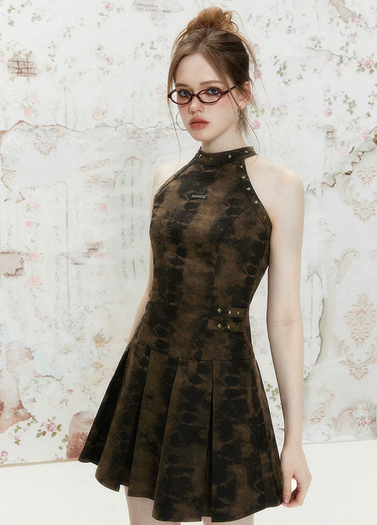 I'M ONE halter neck sleeveless hot sexy dress