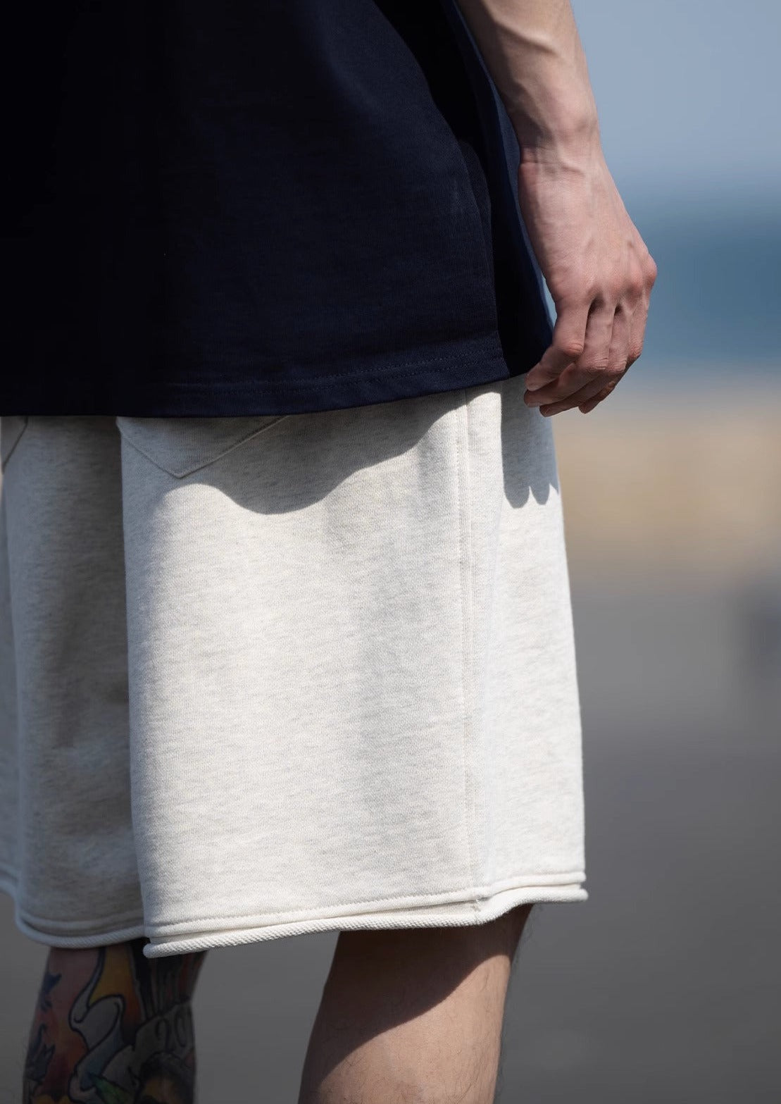BELLKENIDE Sports Style Short Sweatpants