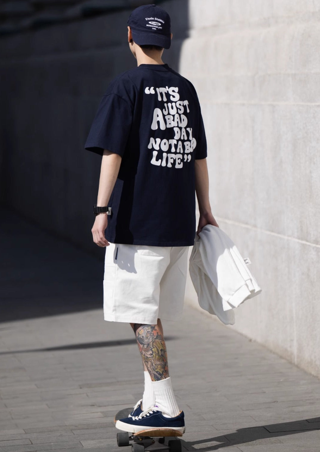 BELLKENIDE Simple Back Print Short Sleeved T-shirt